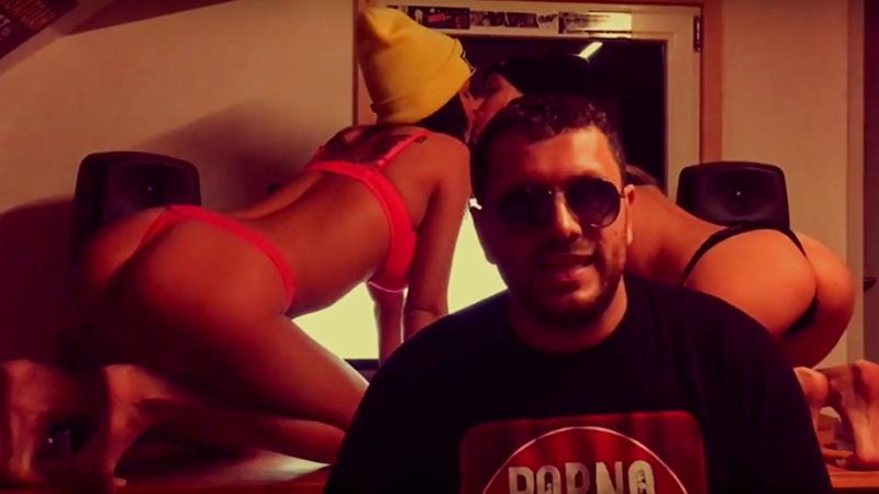 Screenshot: King Orgasmus One im Snippet zu "Porno Rap"