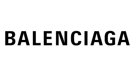 Balenciaga, schwarze Schrift auf weißem Grund