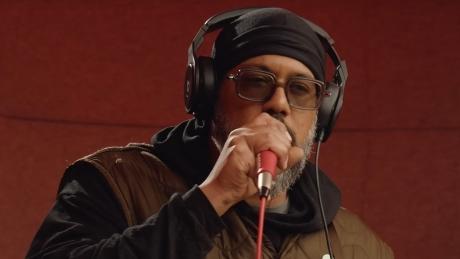 Samy Deluxe bei "Fire in the Booth"