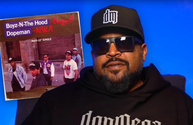 Ice Cube und das Cover zu "Boyz-N-The-Hood"